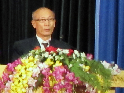 Đồng chí Chu Phan Anh, cựu sinh viên khóa D1 phát biểu cảm tưởng tại Hội khóa