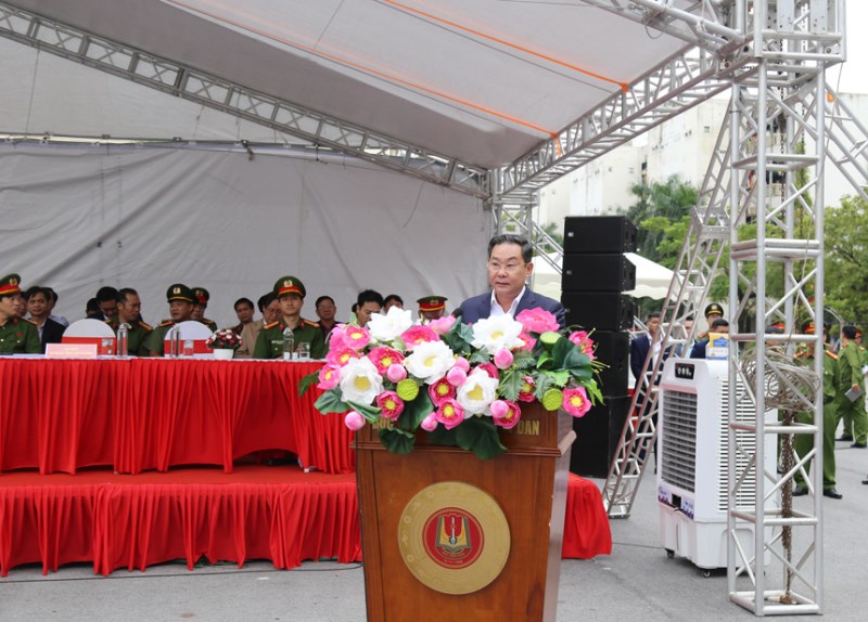 Đồng chí Lê Hồng Sơn, Ủy viên Ban Thường vụ Thành ủy, Phó chủ tịch UBND thành phố Hà Nội, Trưởng ban chỉ đạo phát biểu khai mạc cuộc diễn tập