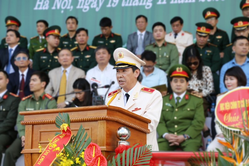 Thiếu tướng, GS.TS Trần Minh Hưởng, Giám đốc Học viện trình bày diễn văn khai giảng năm học mới