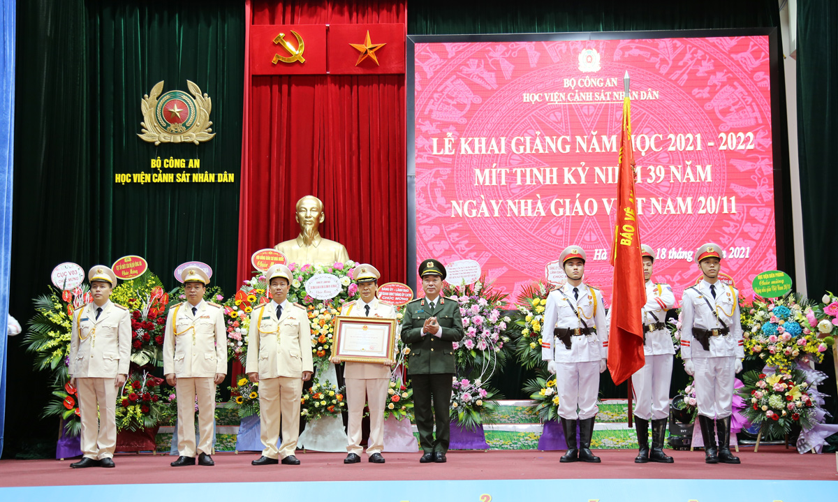 Học viện CSND khai giảng năm học 2021 - 2022 và mít tinh kỷ niệm ngày Nhà giáo Việt Nam 20/11