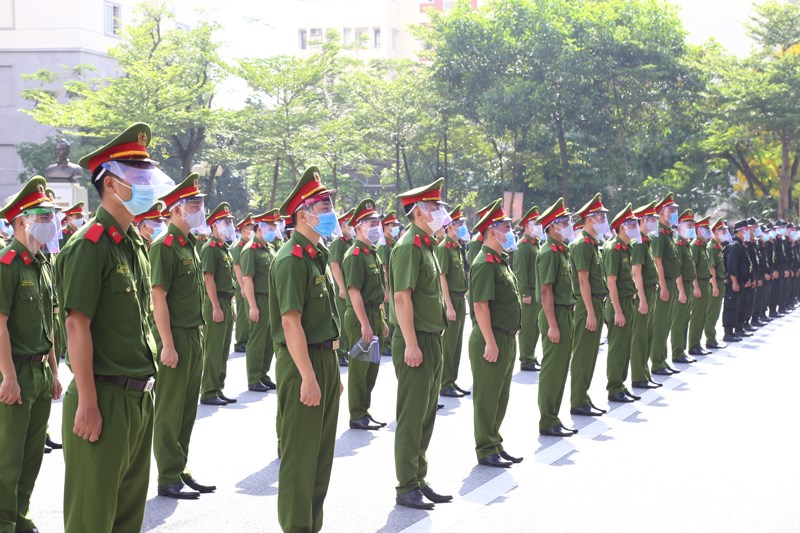 Lực lượng Công an chi viện hỗ trợ Bắc Ninh chống dịch